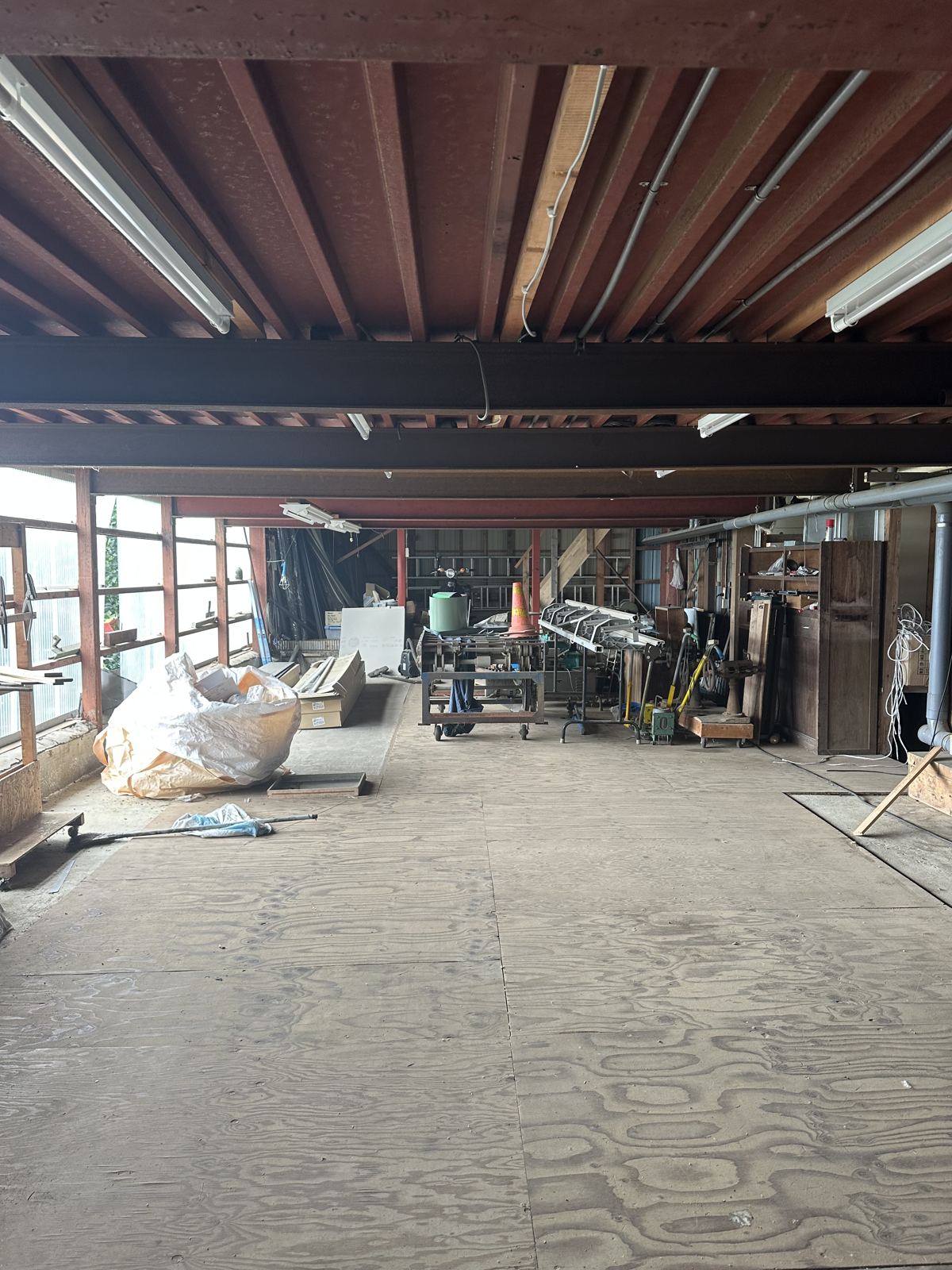 1st-floor workshop with steel beams
