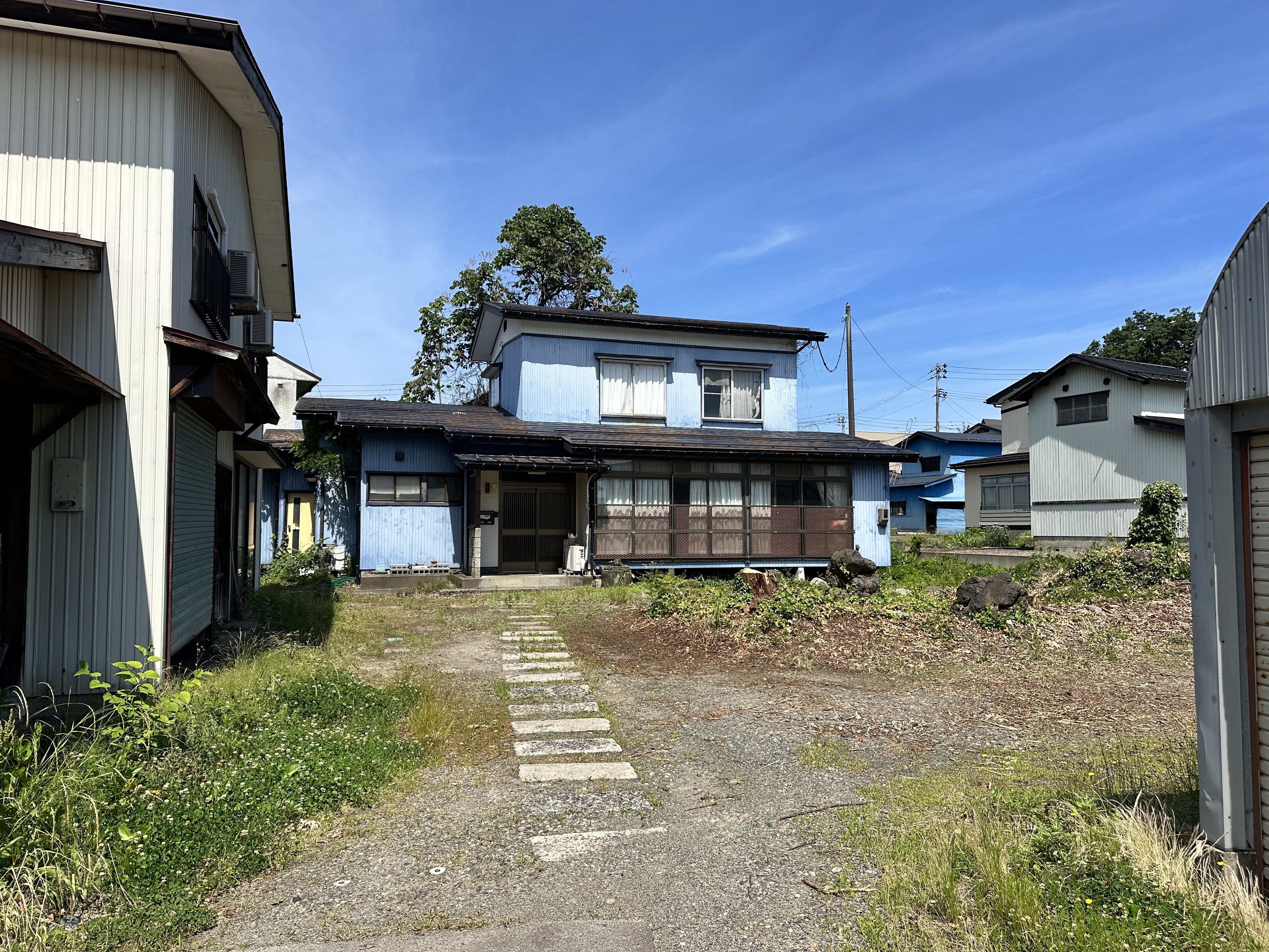 上越妙高駅に近いのが